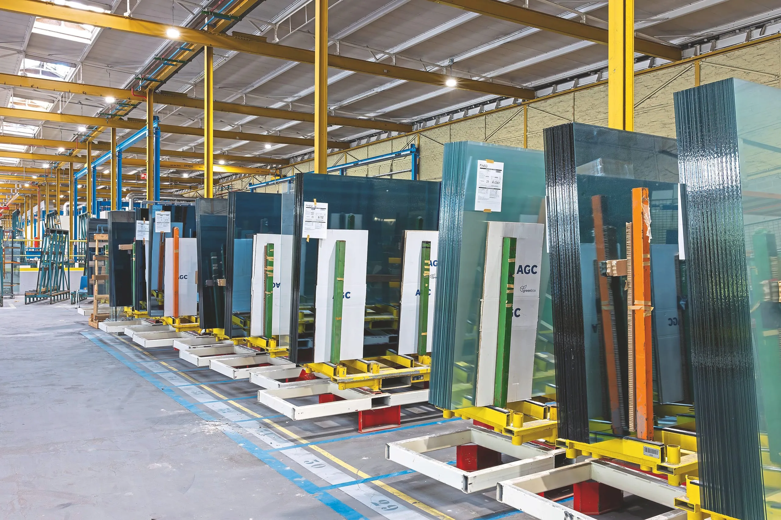 AGC nimmt neue Fineo-Linie in Betrieb