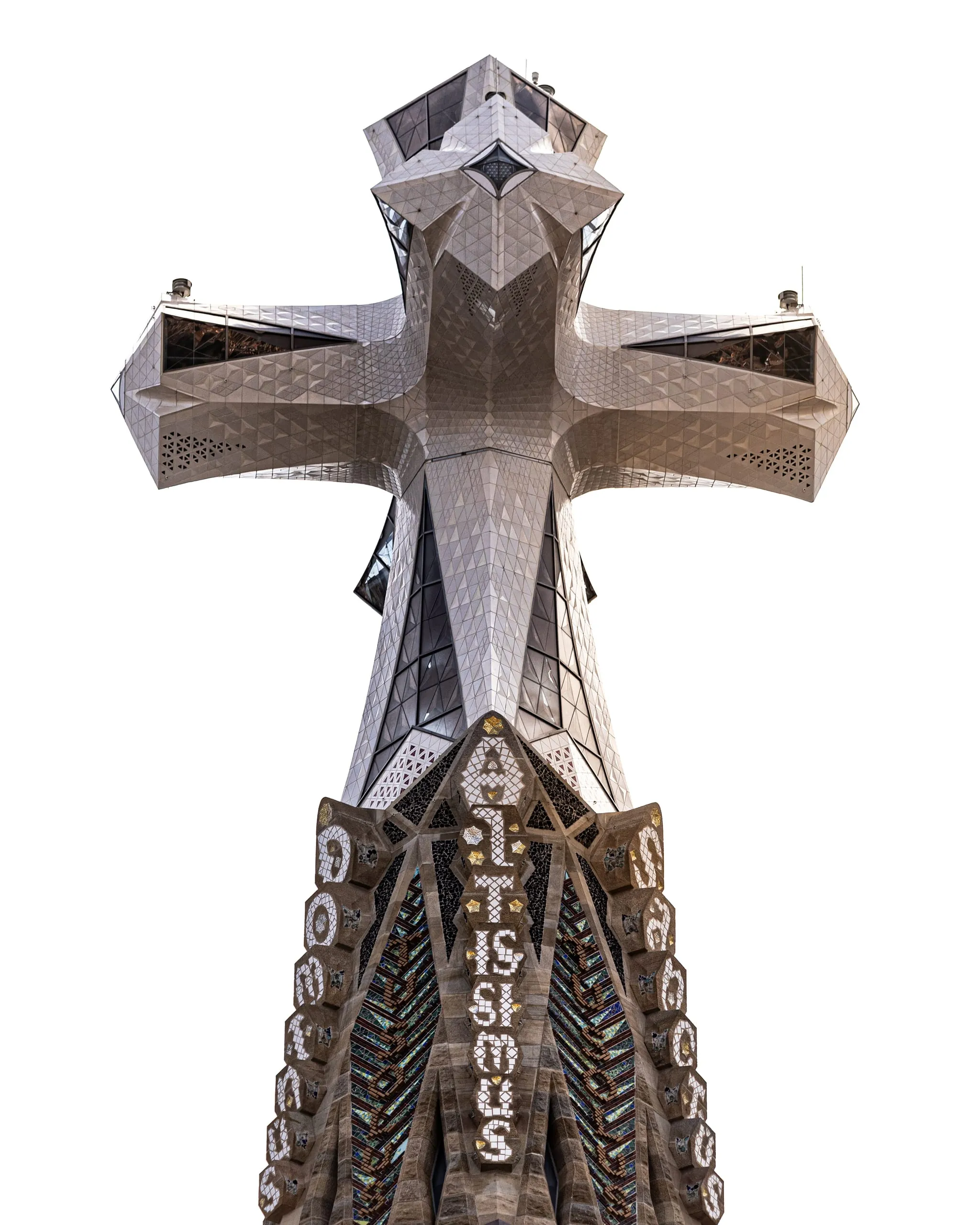 Pünktlich zum Beginn der Feiern zum 100. Todestag von Sagrada-Architekt Antoni Gaudi konnte die Josef Gartner GmbH die Fassadenarbeiten an der ewigen Baustelle abschließen. "Ein solches rund 100 Tonnen schweres Glaskreuz auf einen Kirchturm zu montieren, war technisch sehr herausfordernd. Wir mussten jedes der sieben Bauteile des Kreuzes auf 40 Bolzen passgenau einsetzen. In Gundelfingen an der Donau haben wir das Kreuz konstruiert und aus Stahl und Glas gefertigt", erzählt Gartner-Geschäftsführer Jürgen Wax.